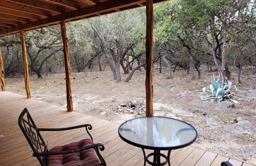 Utopia Cabina | Deer Run Cabin, Utopia TX
