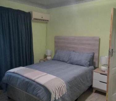 Chaneng Cama Y Desayuno | Dees B and B