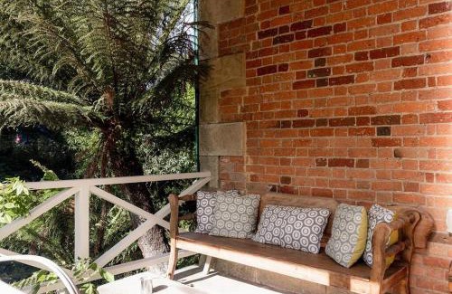 South Hobart Casa | Degraves St Old Mill
