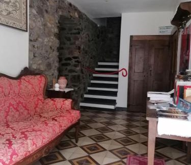 Santu Lussurgiu Cama Y Desayuno | Deiana affittacamere e pizzeria