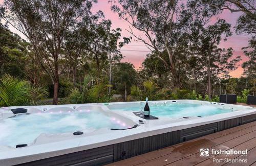 Anna Bay Casa | Deja Blue