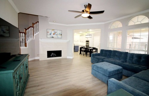 McKinney Apartamento | Deja Blue Lagoon & Games
