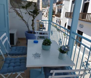 Kokkari Casa | DEJA BLUE Maisonette