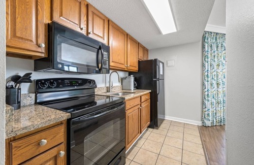 Myrtle Beach Condominio | DEJA VIEW !! FABULOSAMENTE ACTUALIZADO SUITE KING FRIENDLY PET, 2 BALCONES FRENTE AL MAR