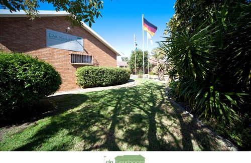 Trawal Casa | DeKeurboom Guesthouses. (Casa de Helen)