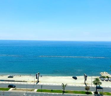 Germasogeia Apartamento | Del Mar 2 Bedroom Deluxe Seaside 'A' Residence
