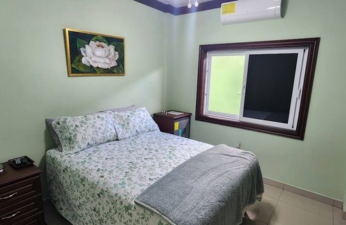Managua Cama Y Desayuno | Del Pilar Bed & Breakfast