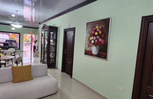 Managua Cama Y Desayuno | Del Pilar Bed & Breakfast