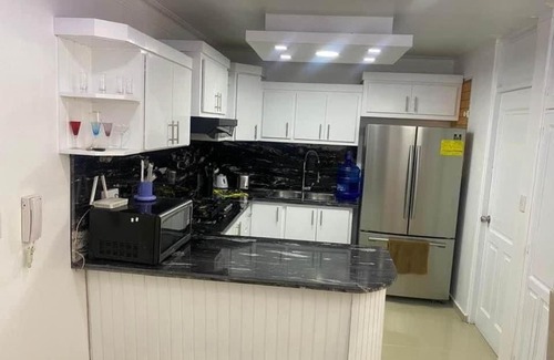 Gregorio Luperon Apartamento | Delicado apartamento con piscina.