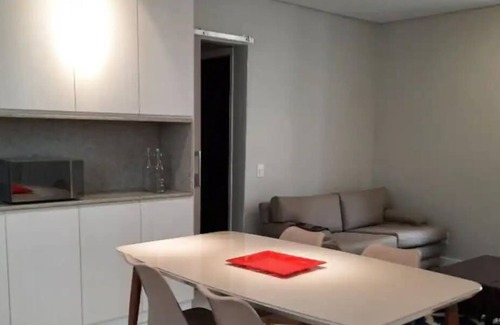 Anchieta Apartamento | Delicioso ap a uma Quadra da Av. Bandeirantes - 4 Pessoas