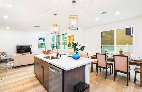 Upland Casa | Delight on Coral Bells Pl #41423