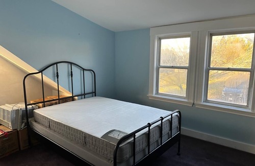 Lower Mills Casa | Delightful 2-bedroom house in Milton