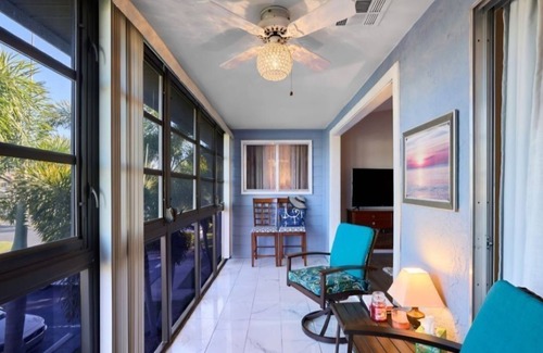 Biggar Condominio | Delightful 2-bedroom condo with AC in Fort Myers