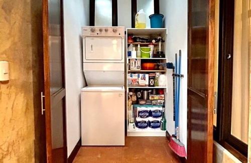 Ciudad Vieja Condominio | Delightful 3-bedroom condo in Ciudad Vieja