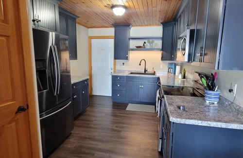 Wautoma Casa | Delightful 4-bedroom house in Wautoma on the waters edge of Silver Lake