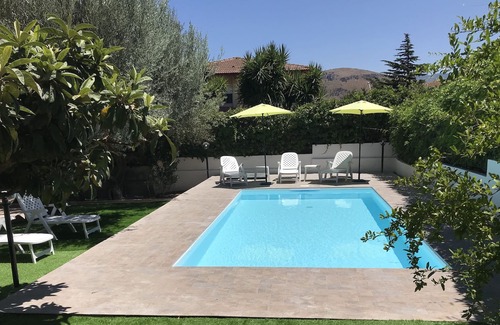 Sant'Onofrio Apartamento | APARTAMENTO DE RESIDENCIA ENCANTADORA CON PISCINAS Y CAMPO DEPORTIVO MULTIPROPÓSITO