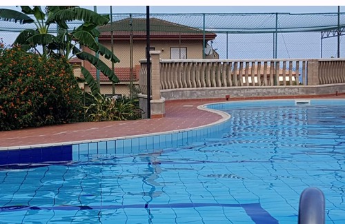 Sant'Onofrio Apartamento | APARTAMENTO DE RESIDENCIA ENCANTADORA CON PISCINAS Y CAMPO DEPORTIVO MULTIPROPÓSITO