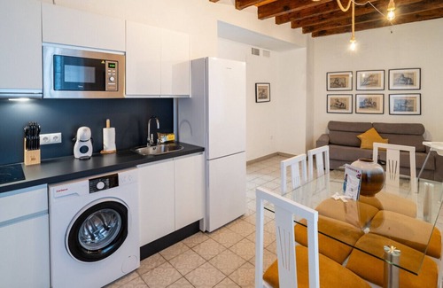 San Francisco-Ribera Apartamento | Delightful Apartment Steps from Córdoba's Wonders