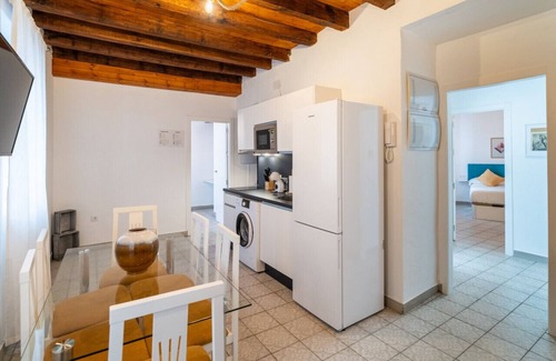 San Francisco-Ribera Apartamento | Delightful Apartment Steps from Córdoba's Wonders