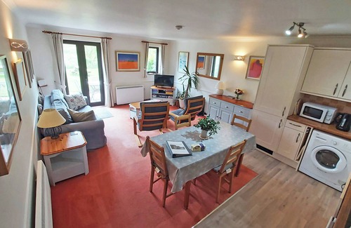 Bridport Cabaña | Encantadora casa de campo. Vistas impresionantes. A pocos minutos a pie de la playa de Seatown.