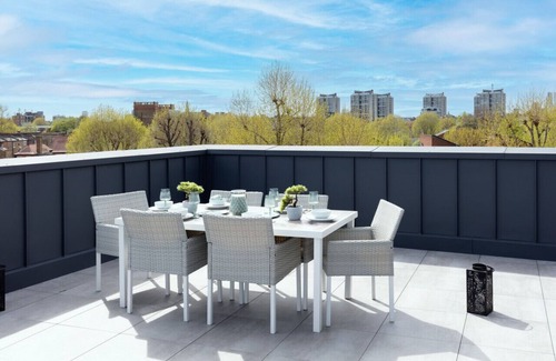 Walworth Apartamento | Delightful Deluxe South Central Apartment