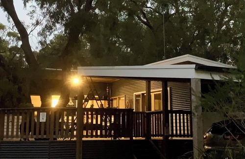 Inverloch Casa | Delightful, dog friendly, cosy fire, comfy beds