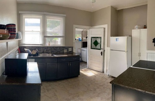 Central Colorado Springs Casa | Delightful Downtown 3-bedroom house with AC in Colorado Springs - Old North End!