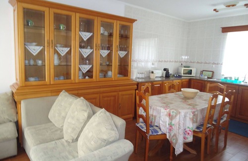Praia da Vitoria Casa | Delightful Family House in Azores Seaside City