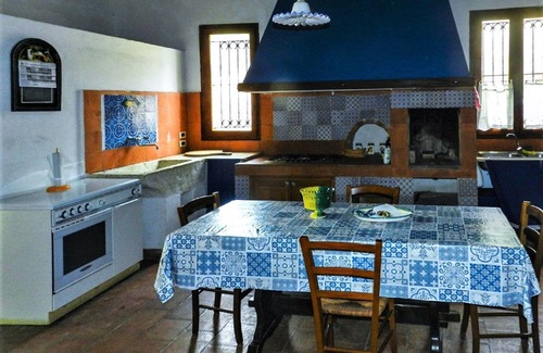 Mockarta Casa | Encantadora casa de vacaciones en Fulgatore con piscina