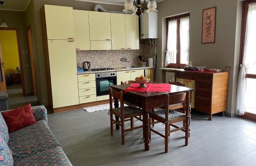 Castana Apartamento | Delightful Home-Lovely Hill View