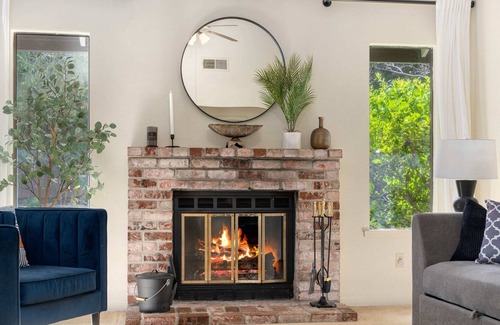 Pleasant Grove Casa | Delightful Home w/ Fireplace, Patio, Fire Pit