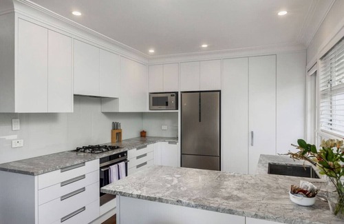 Auckland Casa | Delightful Home with Garden