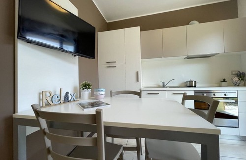 Spinone Al Lago Apartamento | Delightful nest with pool on Lake D'Endine