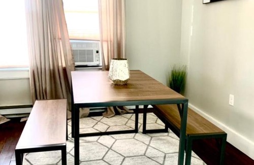 Groton Casa | Delightful Private Room in Groton