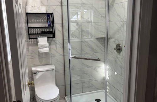 Naugatuck Apartamento | Delightful Studio with AC and Heat in Naugatuck