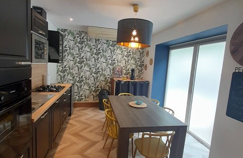 Molleges Casa | Delightful village house at the foot of the Alpilles mountains.