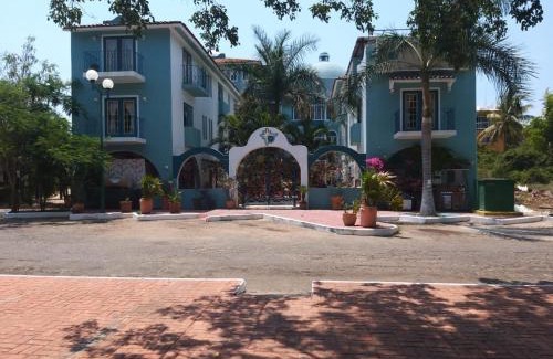 P Chahue Hotel | Delphinus Inn