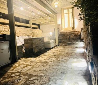 Chrissi Akti Apartamento | Delta Apartment with Sea View and Pool