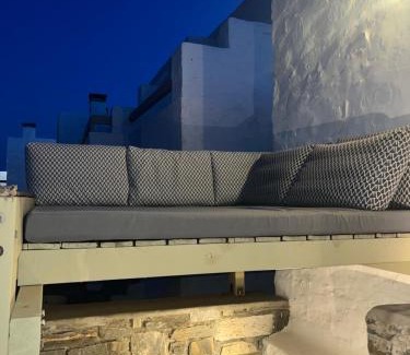 Chrissi Akti Apartamento | Delta Apartment with Sea View and Pool
