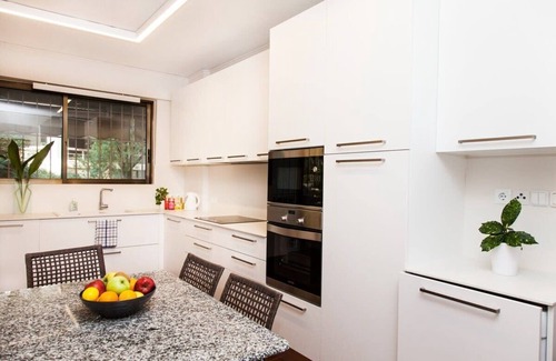 Kifisia Apartamento | Delux Apartment with Amazing Balcony!