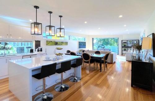 Camberwell Casa | Delux Camberwell Sunny Townhouse