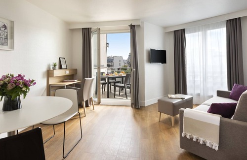 Quartier Saint-Ambroise Apartamento | Deluxe 1 Bedroom Apartment in Bastille Marais