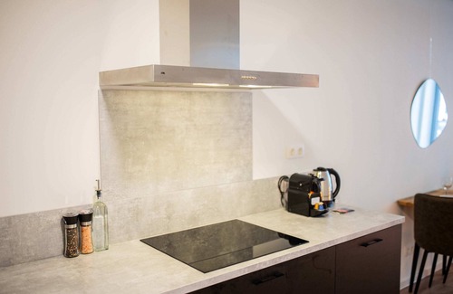 Kop van Zuid Apartamento | Deluxe 1 bedroom serviced apartment 57 m2 -PRH10D-