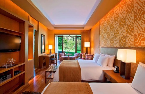 Maras Hotel | Deluxe 2 Queen at Tambo del Inka | Onsite Pools | Bar & Restaurant | w/ Parking