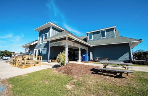Duck Condominio | Deluxe 2BR Condo near Beach & Boardwalk