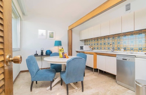 Justicia Apartamento | Deluxe Apartment Colon Suites IV