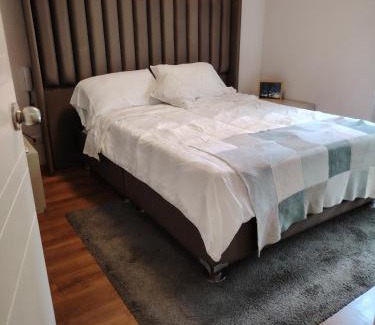 Miraflores Apartamento | DELUXE APARTMENT PISCINA Miraflores