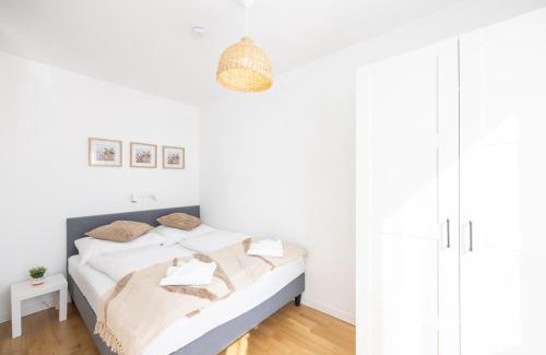 Wiener Neudorf Apartamento | Deluxe Apartment with garden! Near SCS & Industry Center NÖ