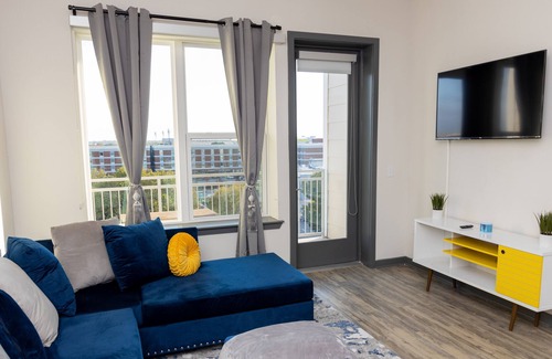 Fort Worth Cultural District Apartamento | Deluxe Apt minutes away from the stock yards,Dickies arena, Restaurant and more!