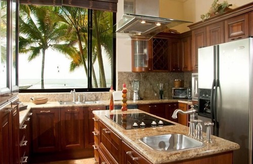 Playa Hermosa Casa | Deluxe Beach Villa de lujo Frente - piscina privada en comunidad cerrada!